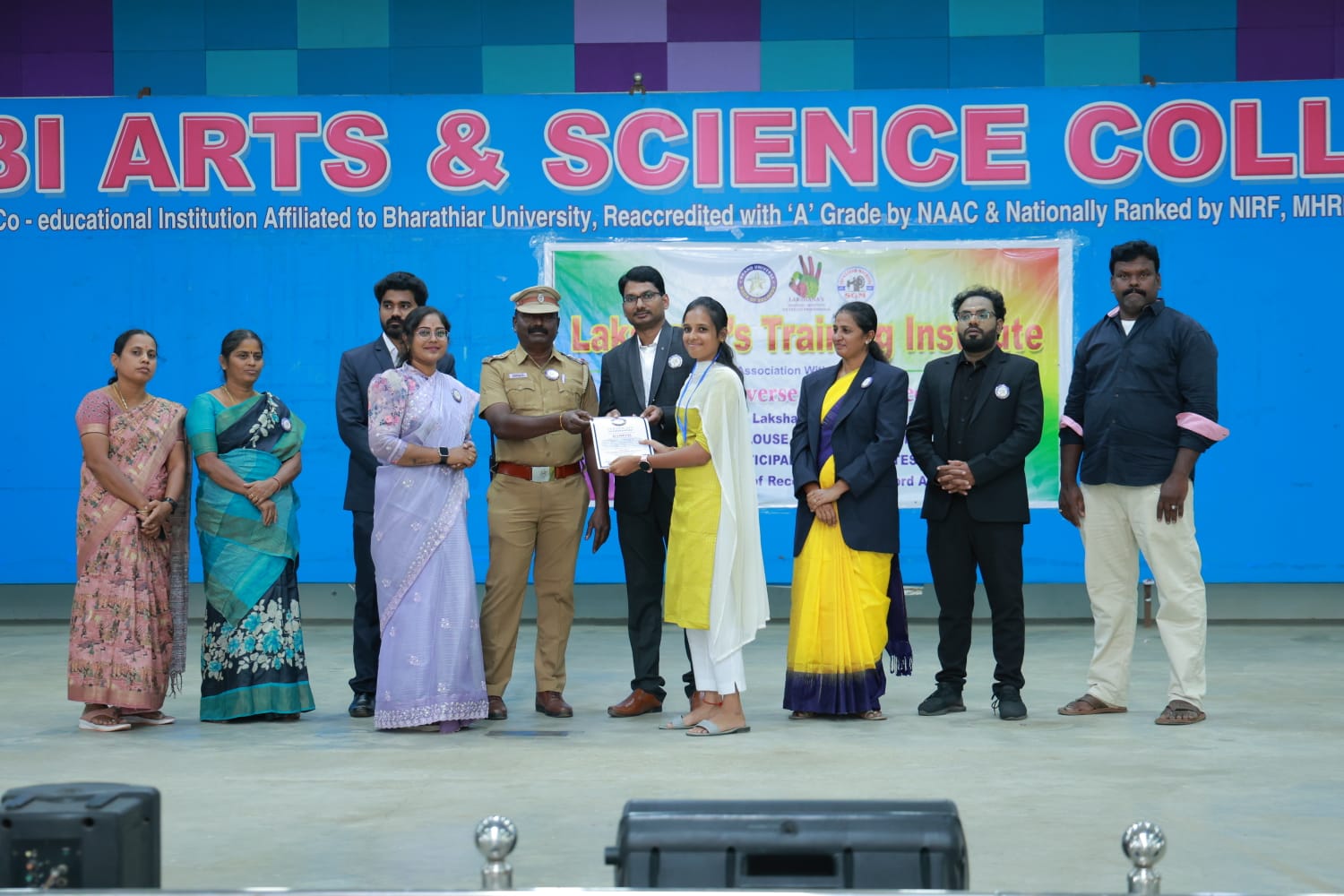 Fastest Blouse making without machine in 90 minutes